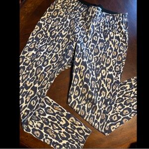Leopard Print Skinny Pants in Beige and Black